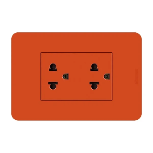Tomacorriente Duplex Universal Lt Naranja Matix Go Bticino